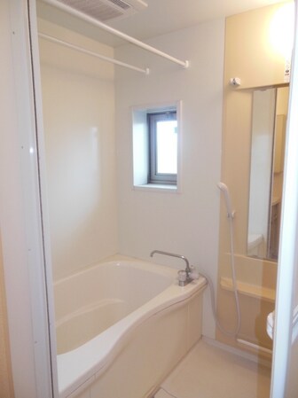 グリーンヒル橋本Eの物件内観写真